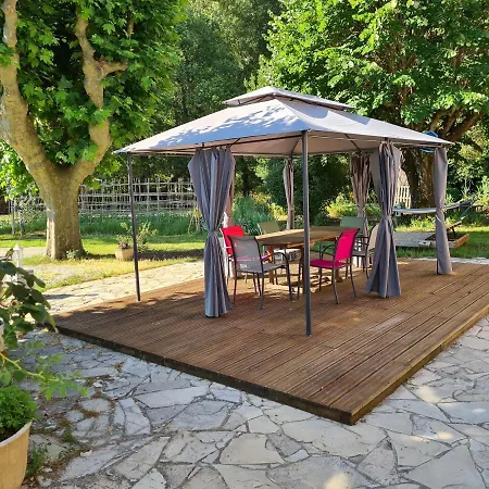 Maison Avec Rivière, Piscine, Spa, Sauna Infrarouge,terrain Boules, Ping-pong, Volley Et Badminton Sainte-Tulle